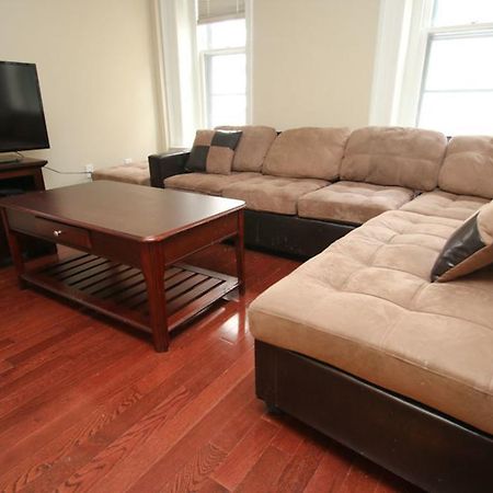 Luxury 2 Bedroom By Rittenhouse Philadelphia Room photo